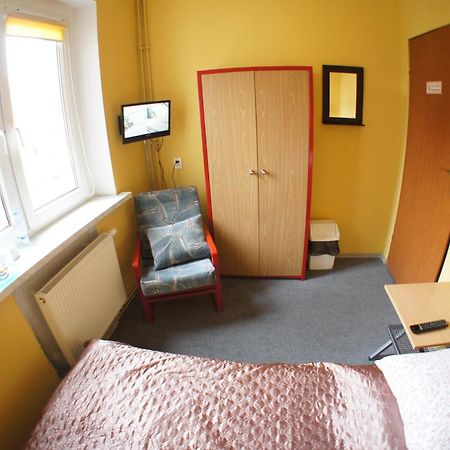 Nest Nocleg Poznań Eksteriør bilde